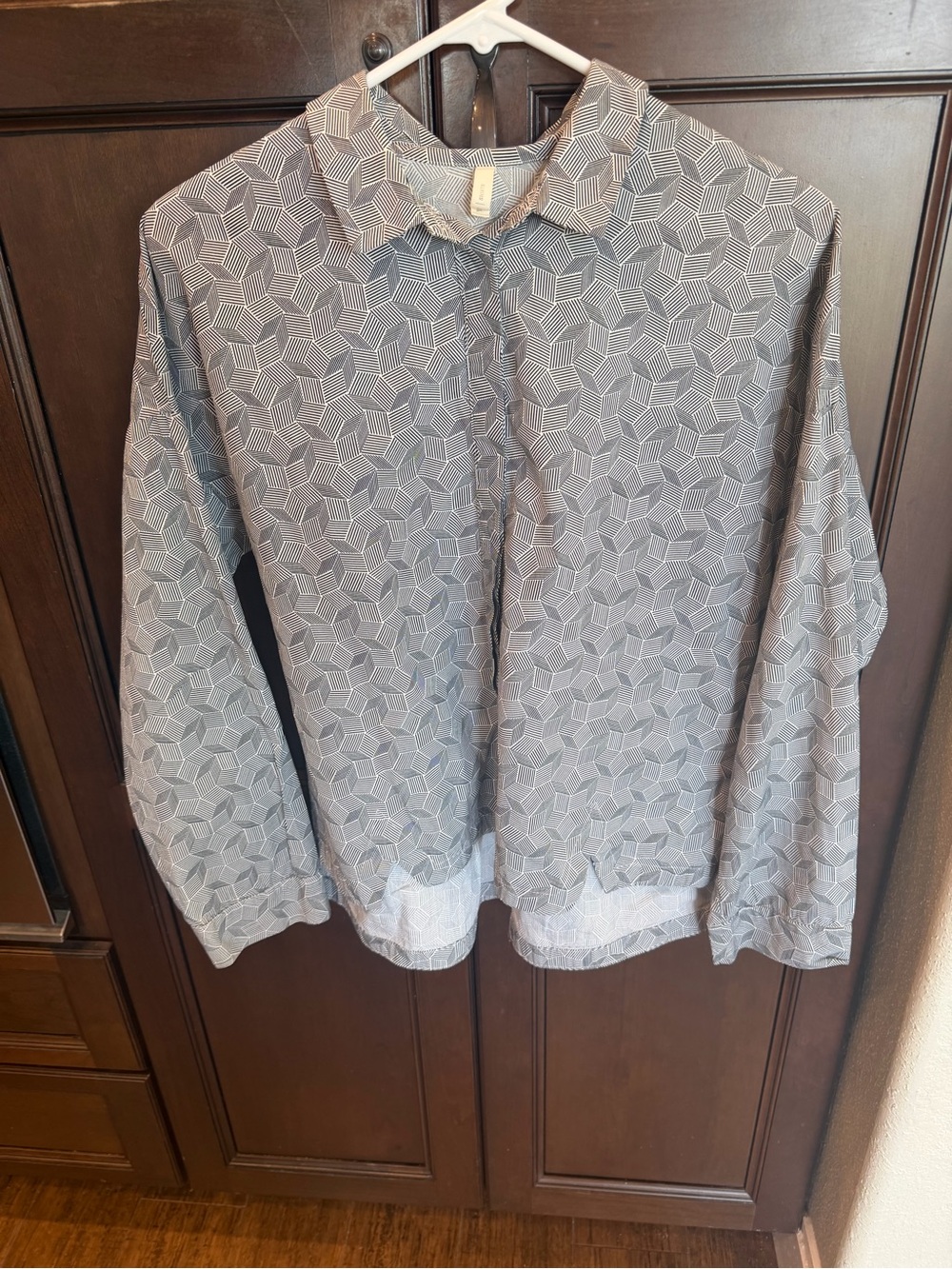 Yargici Shirt black and white geometric striped pattern size Small